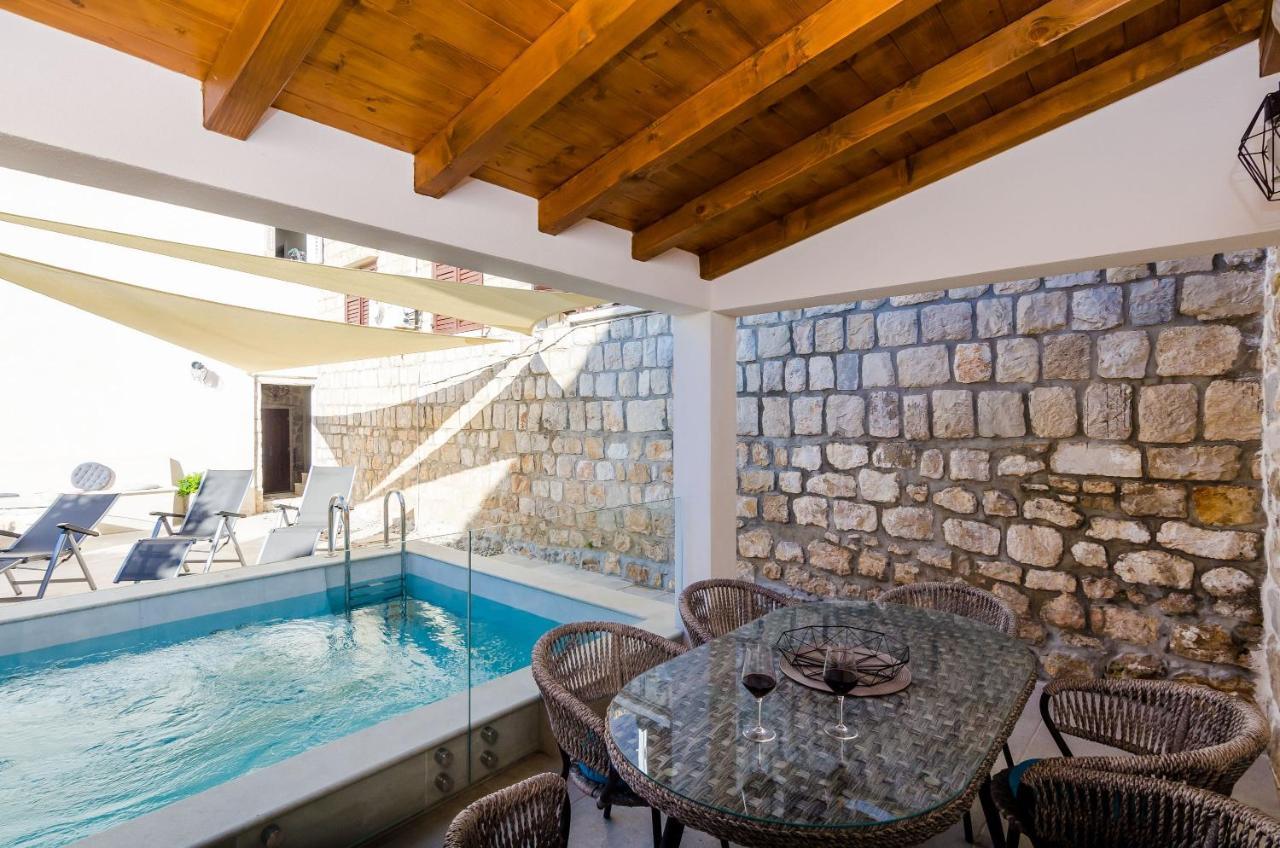 קאבטאט Apartments Villa Agava מראה חיצוני תמונה