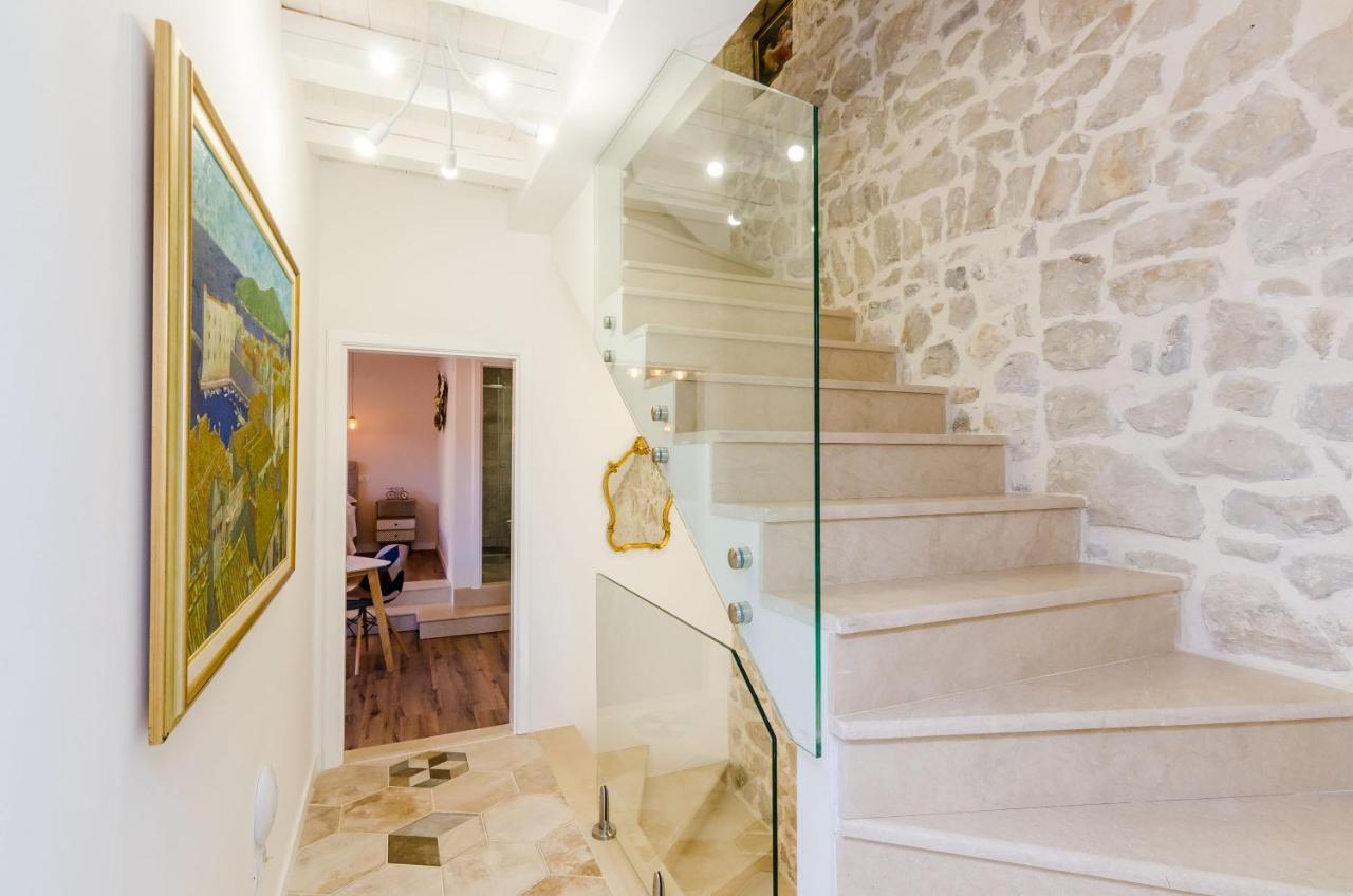 קאבטאט Apartments Villa Agava מראה חיצוני תמונה