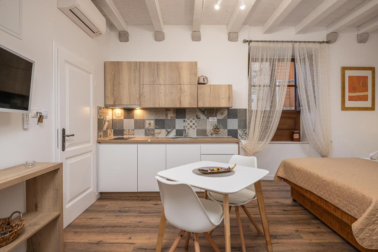 קאבטאט Apartments Villa Agava מראה חיצוני תמונה