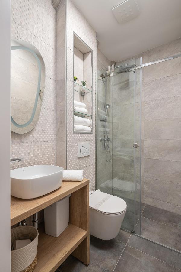 קאבטאט Apartments Villa Agava מראה חיצוני תמונה