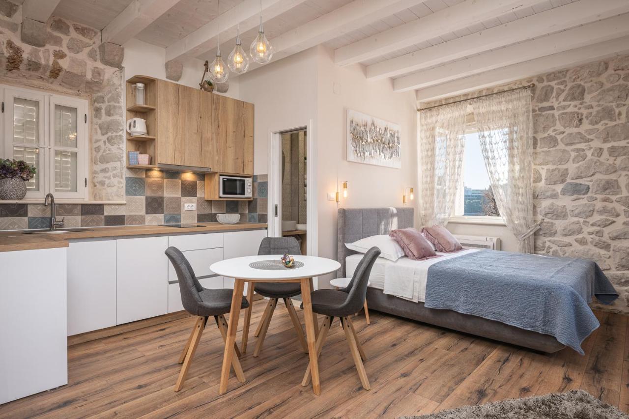 קאבטאט Apartments Villa Agava מראה חיצוני תמונה