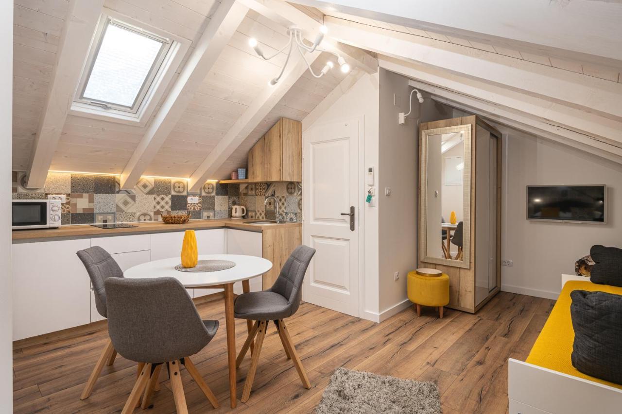 קאבטאט Apartments Villa Agava מראה חיצוני תמונה