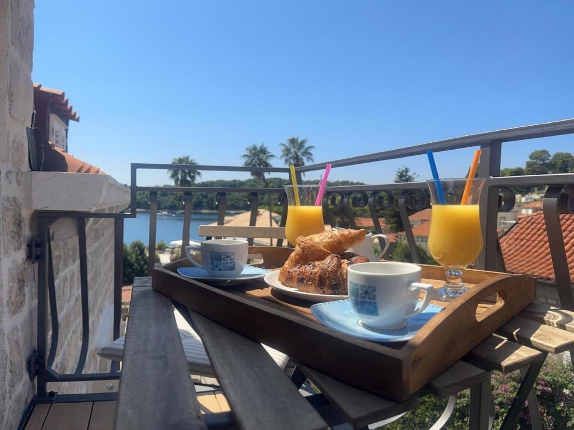 קאבטאט Apartments Villa Agava מראה חיצוני תמונה
