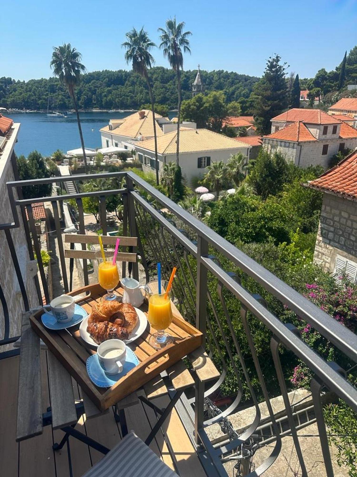 קאבטאט Apartments Villa Agava מראה חיצוני תמונה